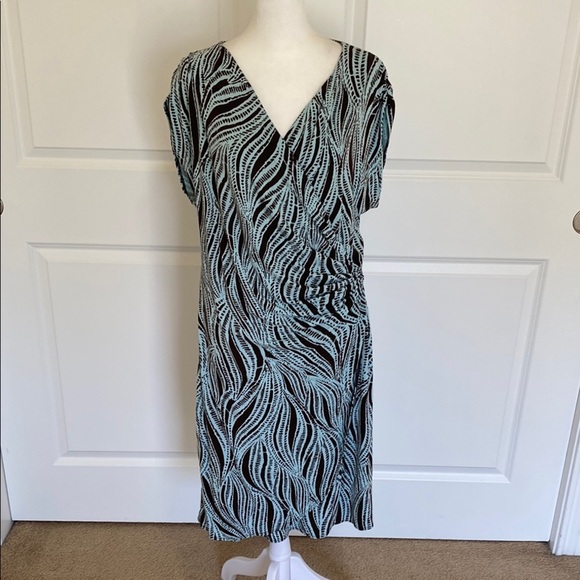 Tommy Bahama Brown and Blue Sheath Dress with V-Neck. Ruched at side. Size L. - Picture 3 of 14
